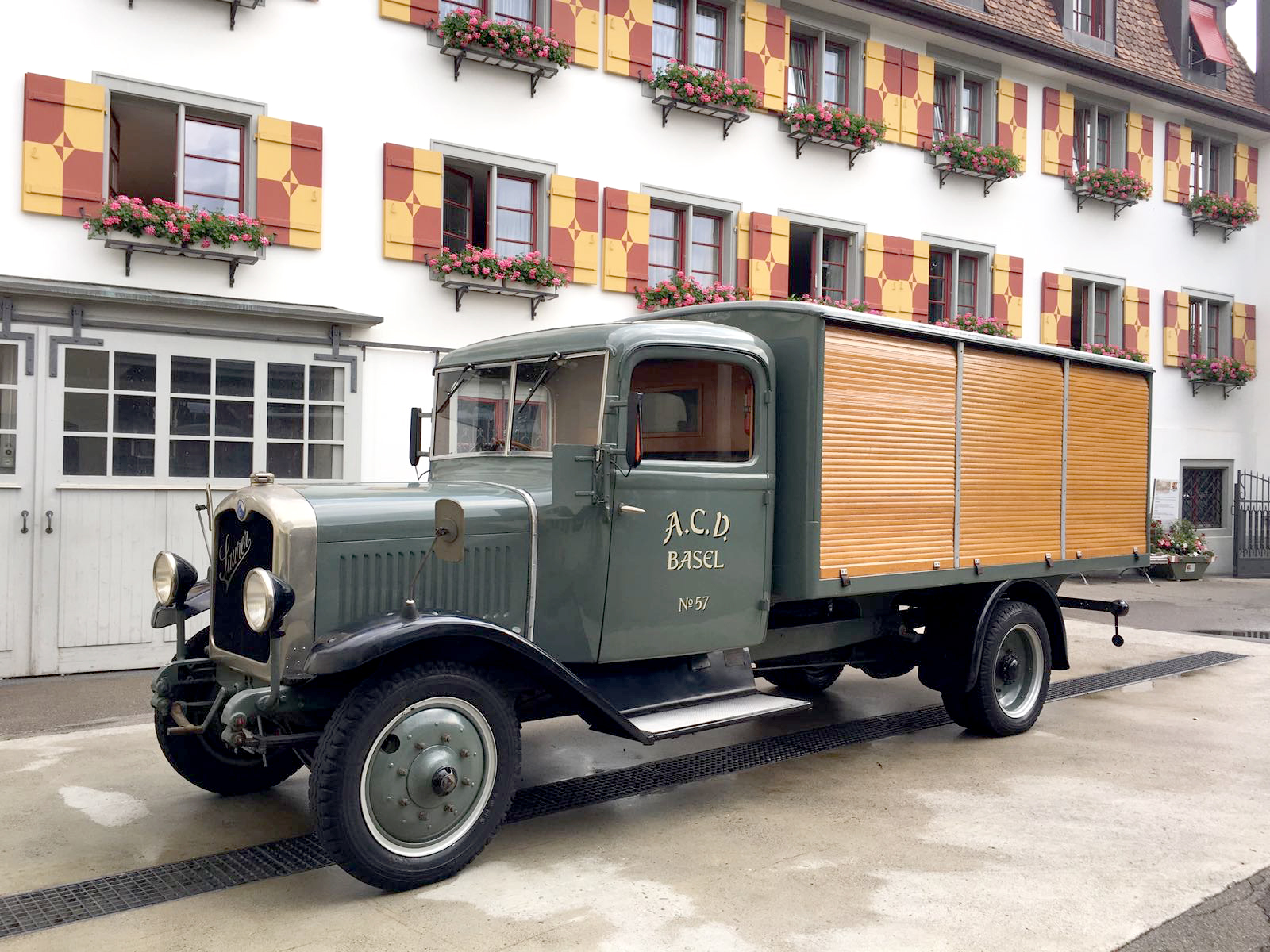 
          Saurer Museum
          Bild 1
