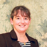 Portrait von Dr. Yvonne Istas